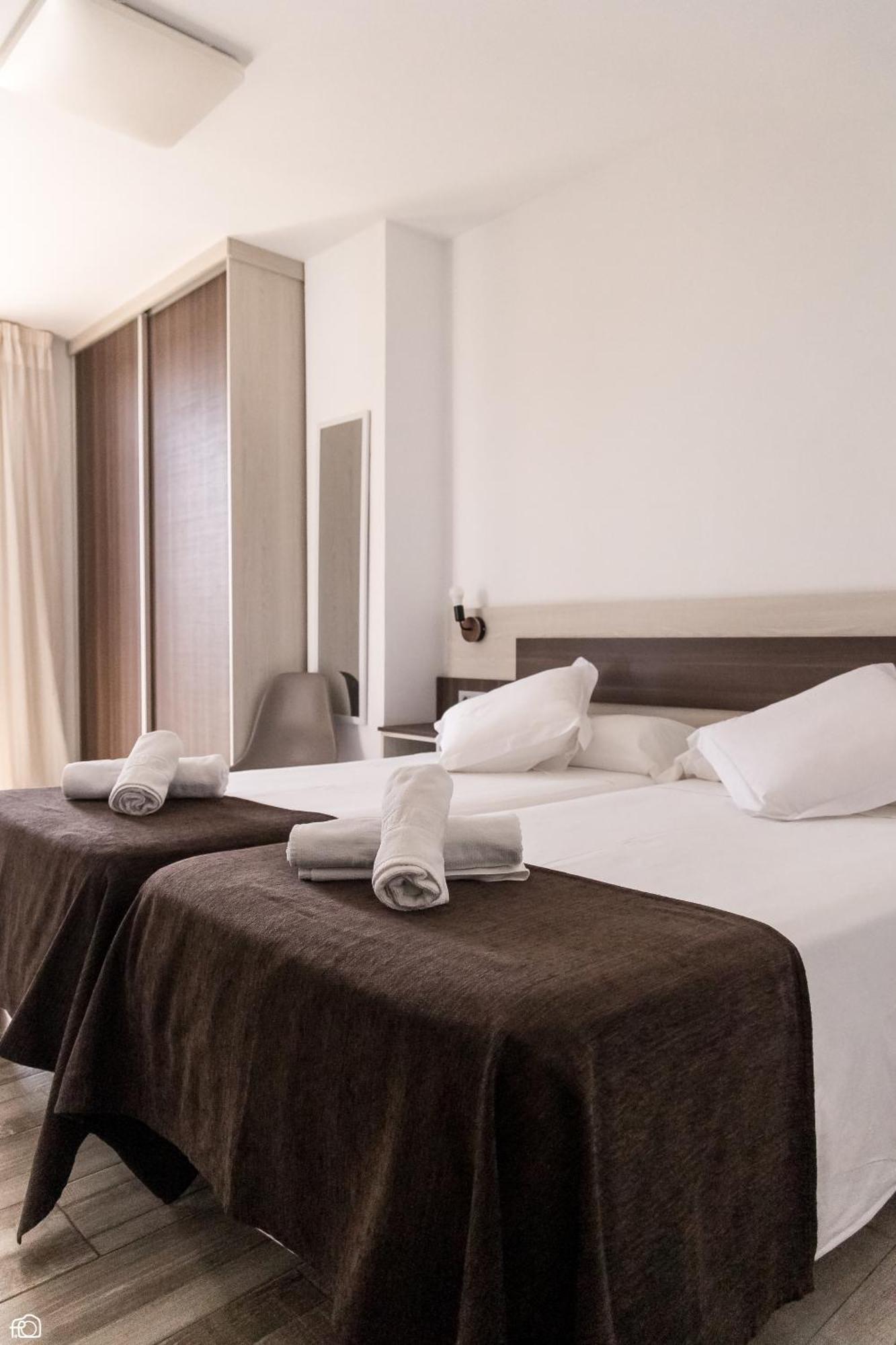 Meson Hostal La Cabana Медельїн Екстер'єр фото